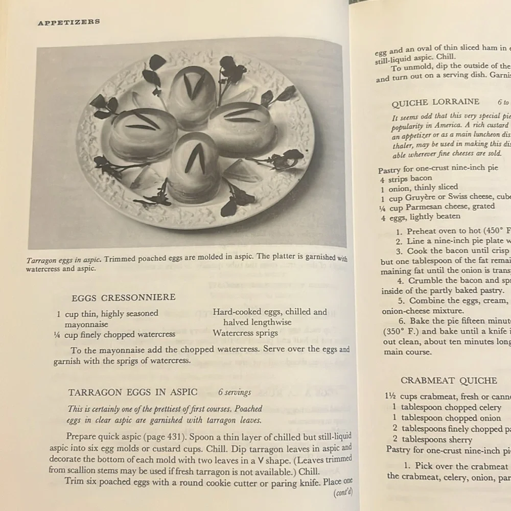 The New York Times Cook book By Craig Claiborne 1961 First Edition Hardback EUC